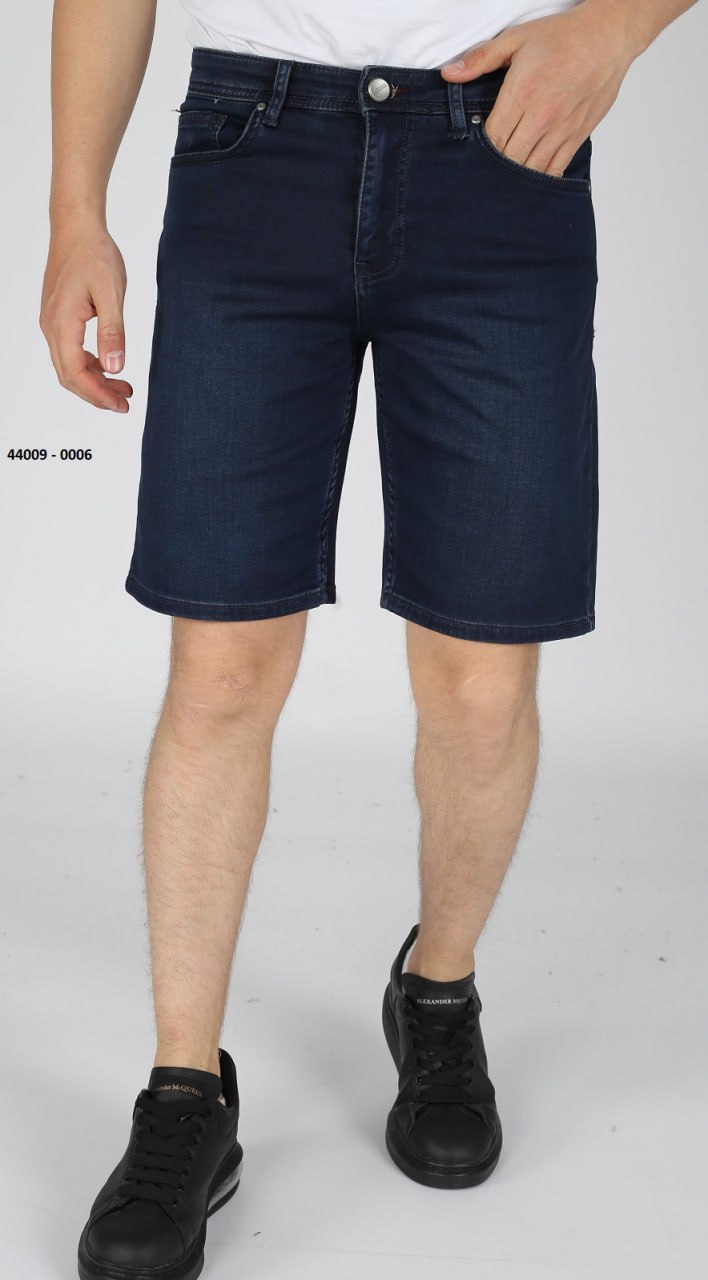 Man wearing Brango navy stretch denim shorts made in Turkey, 5-pocket design, front view
