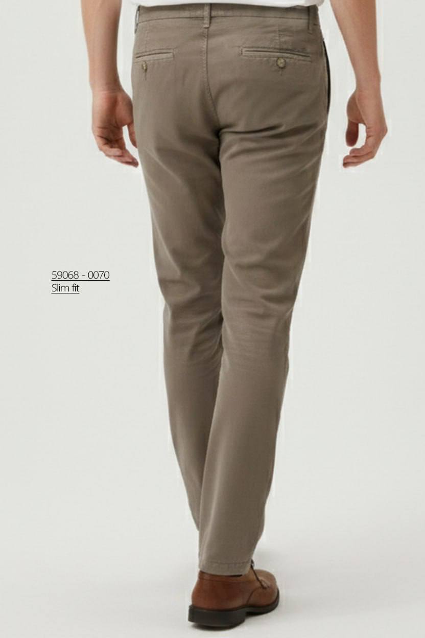  Front view of Brango Original men's deep nero black signature comfort-fit stretch pants featuring a clean flat-front cut.